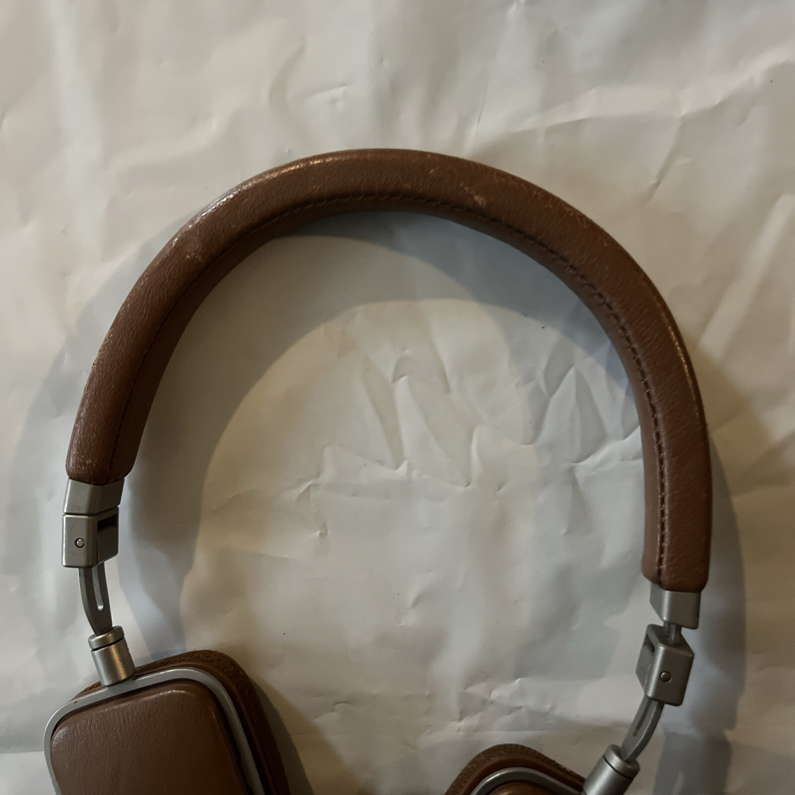 Herman/Kardon Wired Headphones