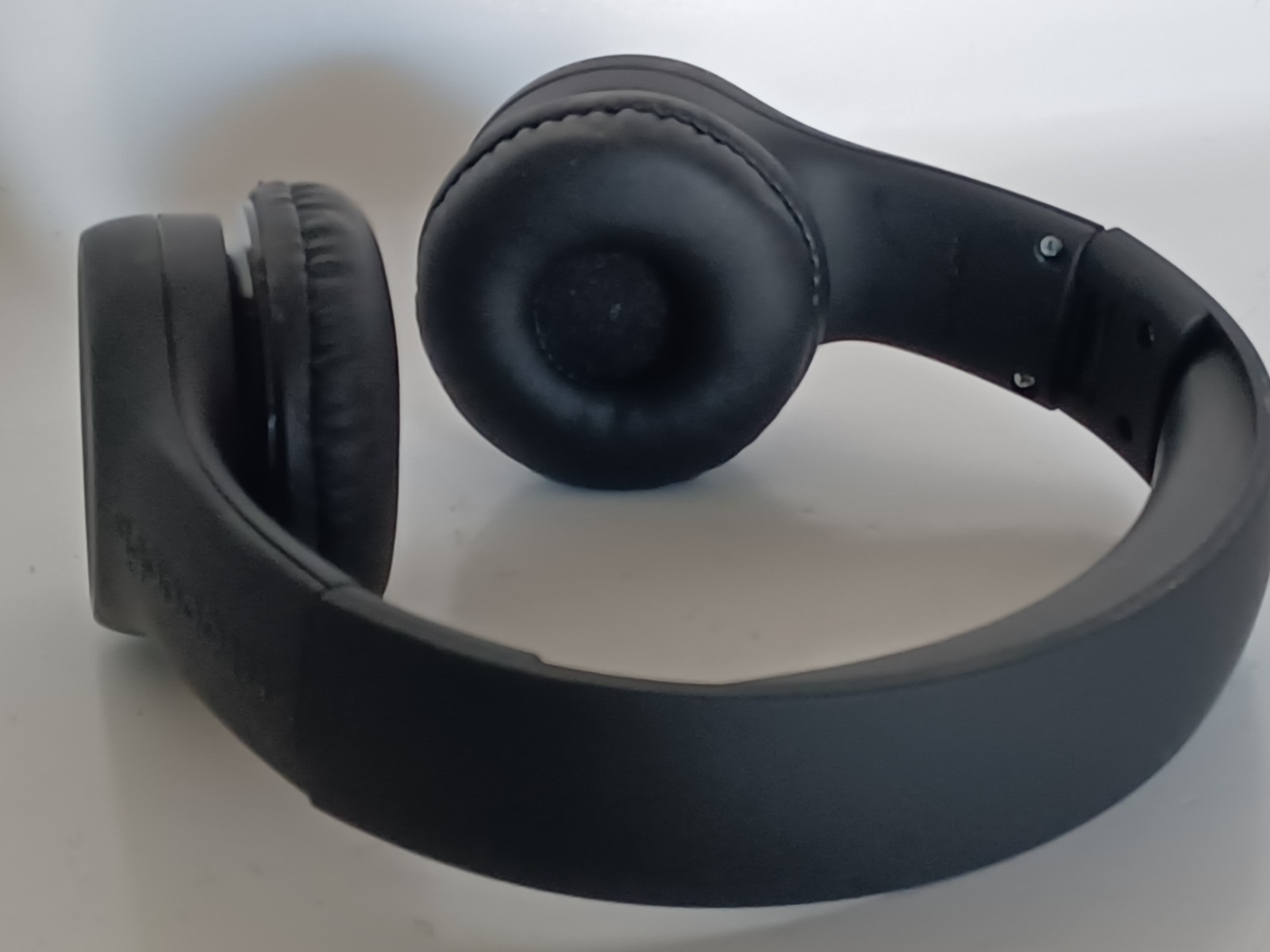 LilGadgets Kids Premium Volume Limited Wired Headphones w/ SharePort Connect+