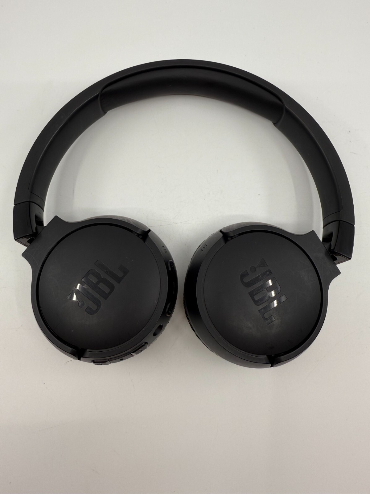 JBL Tune 670NC Adaptive Noise Cancelling Wireless Foldable On-Ear Headphones