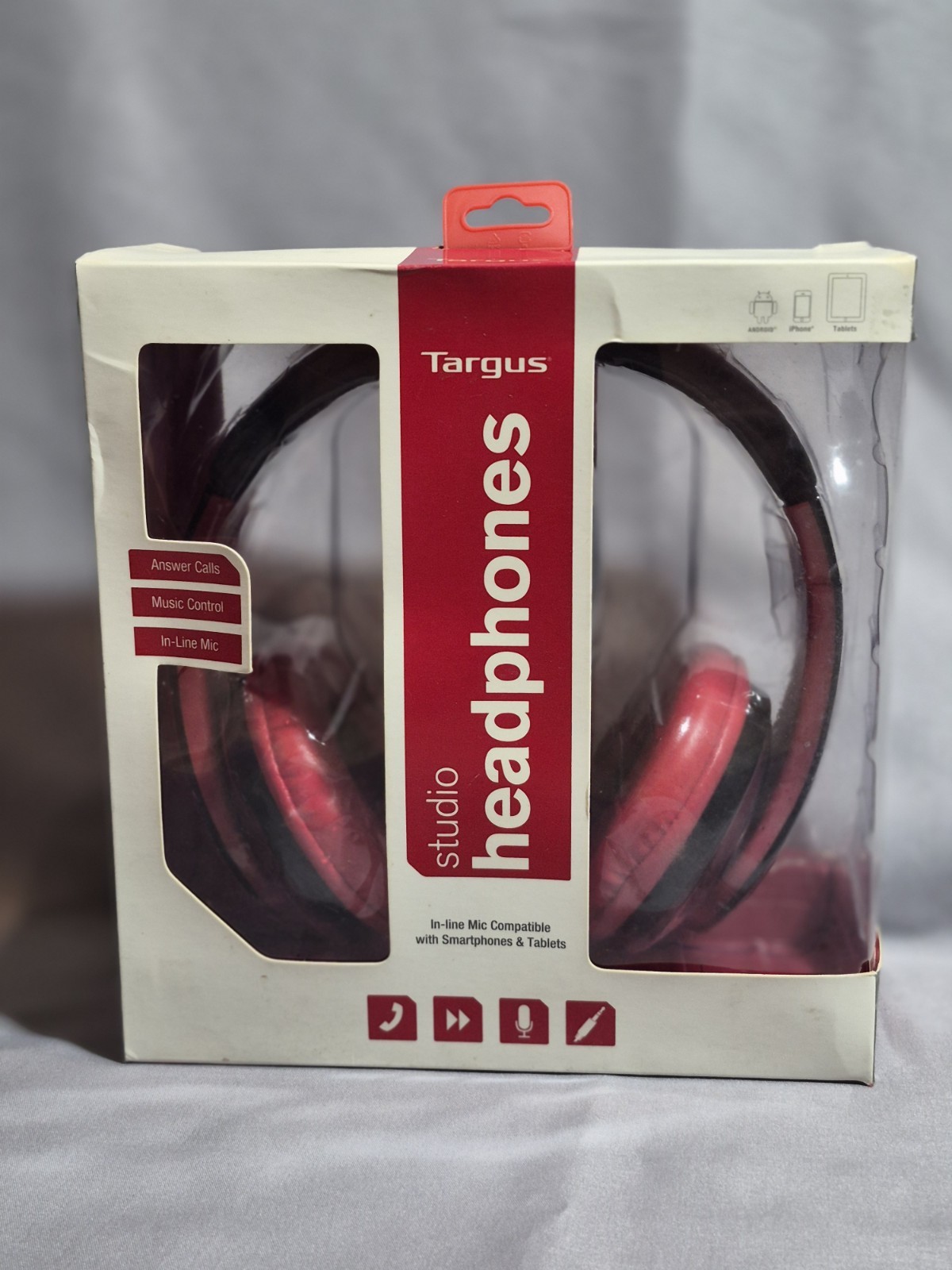 Targus Studio On-Ear Headphones Wired 3.5mm In-Line Control Mic Red/Black
