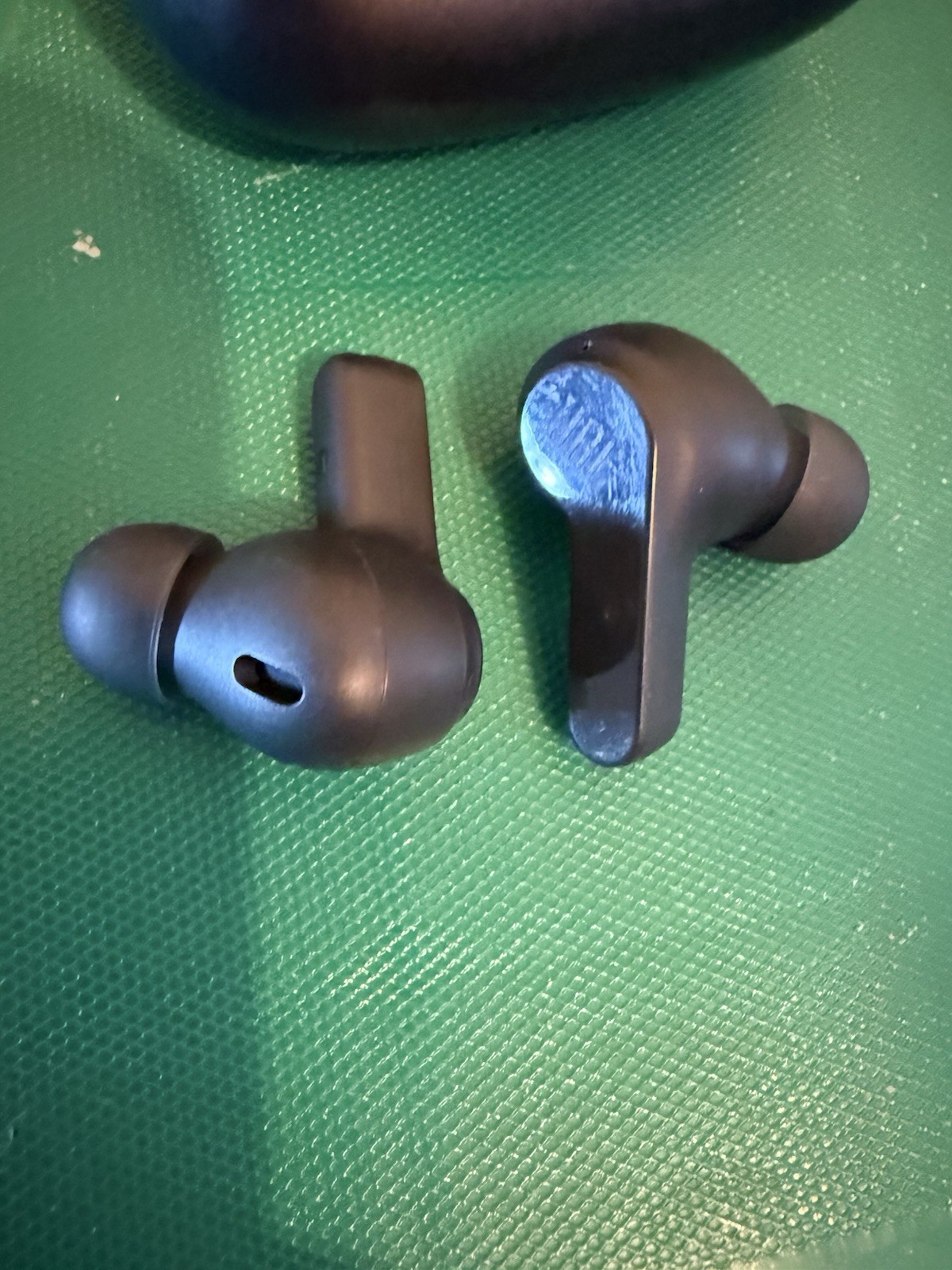 JBL Vibe Beam True Wireless Bluetooth Earbuds – Black *Used*