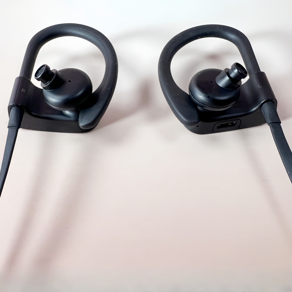 Beats by Dr. Dre Powerbeats 3 Wireless In-Ear Bluetooth Headphones Gold