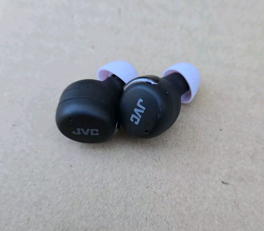 JVC HA-A30T COMPACT NOISE CANCELLING TRUE WIRELESS EARBUDS ONLY.***