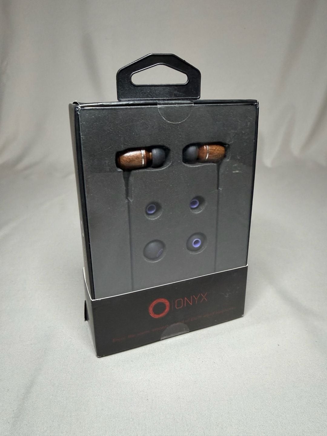 Onyx Elo Premium Genuine Wood In-Ear Headphones (purple)