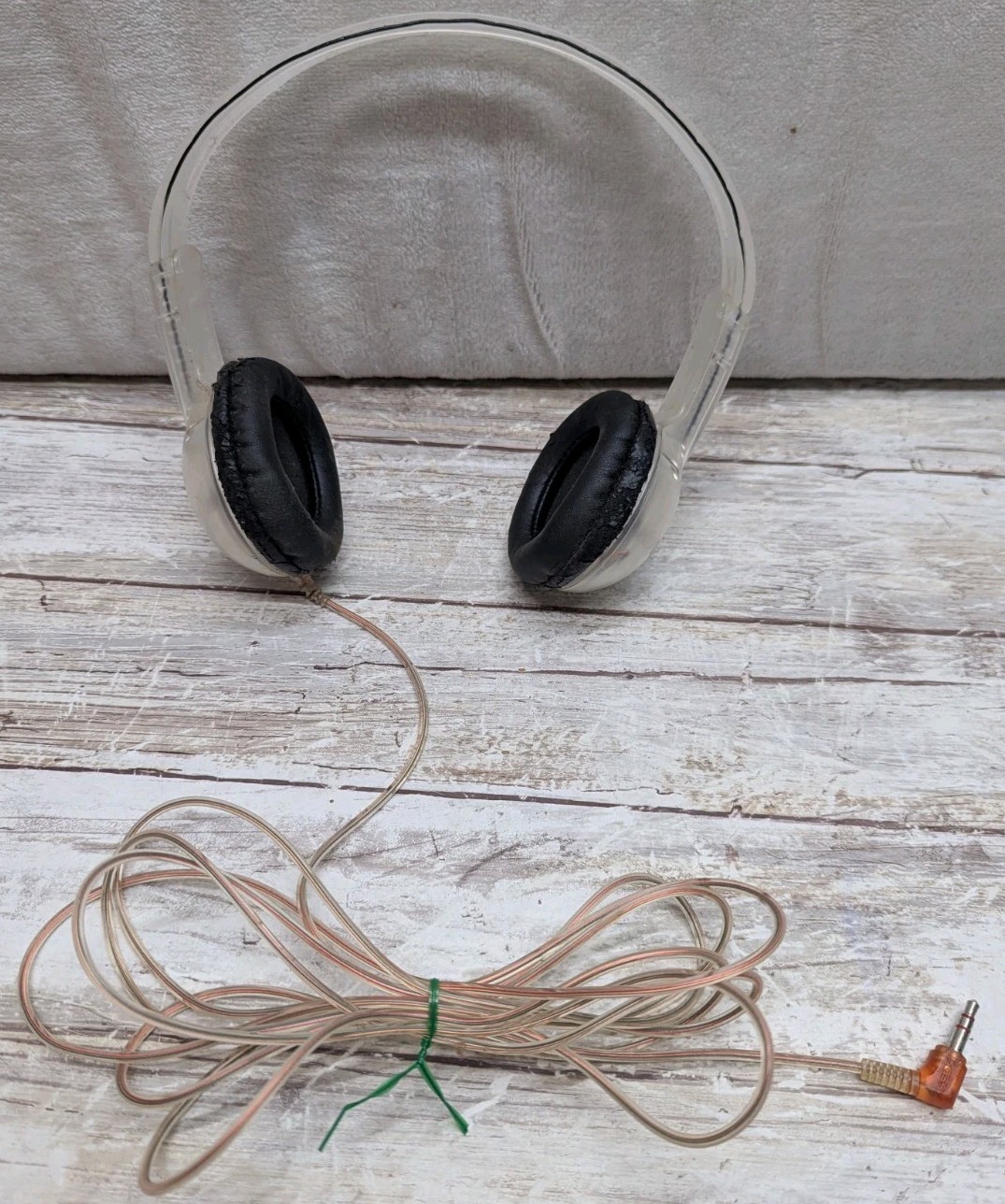 Institutional Koss Headphones CL/5 Clear On-Ear Leatherette 8 Ft Cord Stereo
