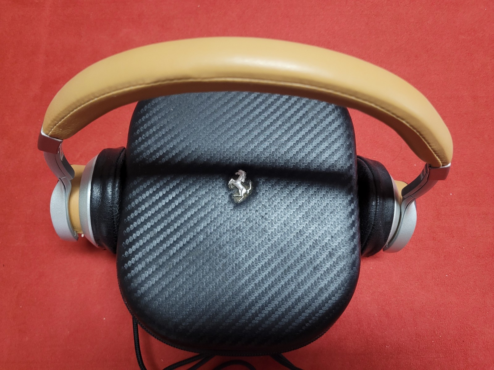Ferrari HIFI Audio Headphones, Special Edition