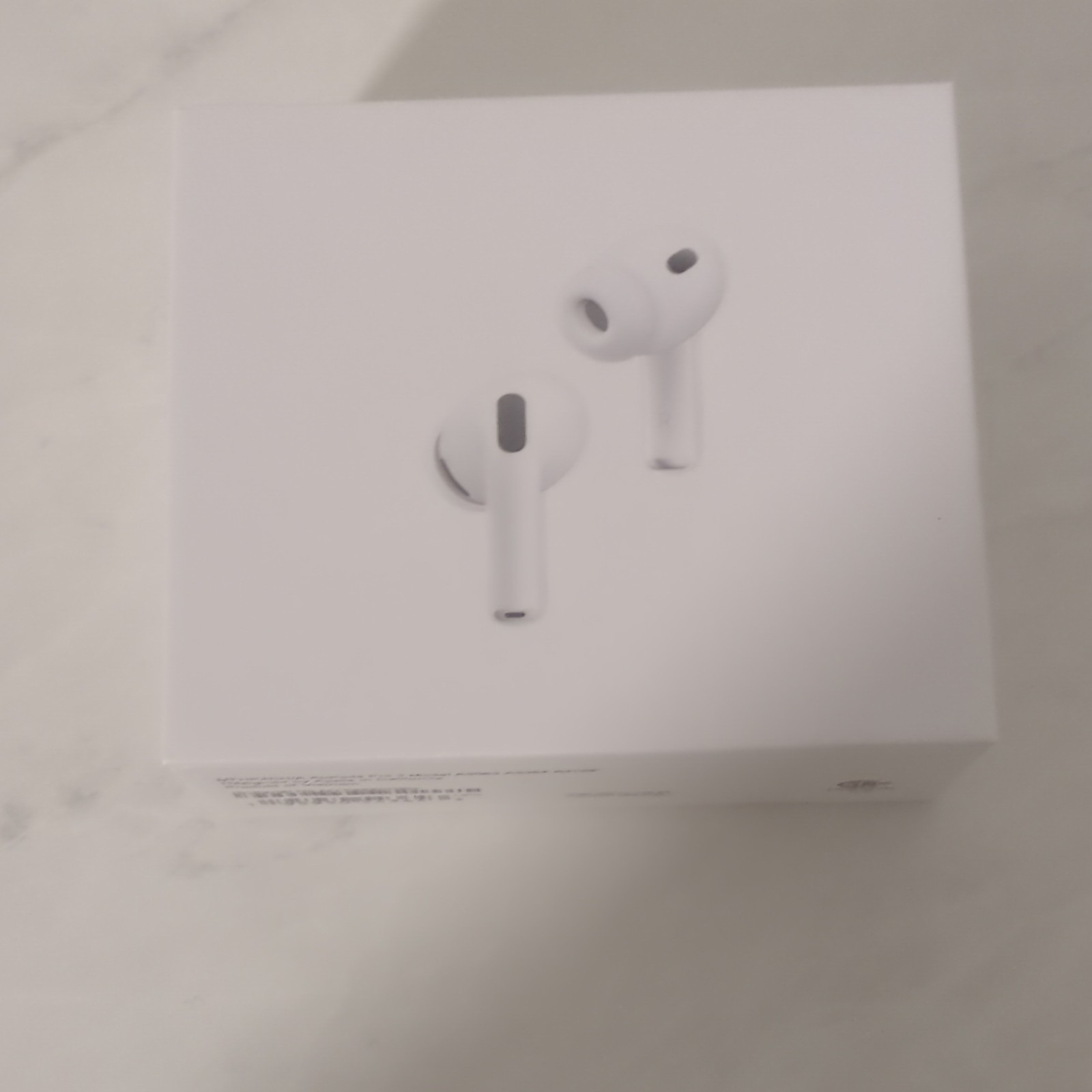 Apple AirPods Pro 3 Wireless In-Ear Earbuds with Charging Case, Bluetooth, White