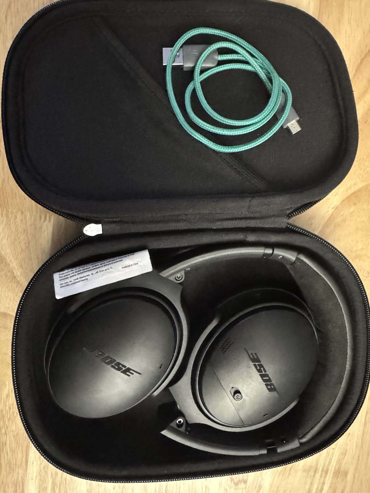 Bose QuietComfort 35 Over the Ear Wireless Headphones – Black