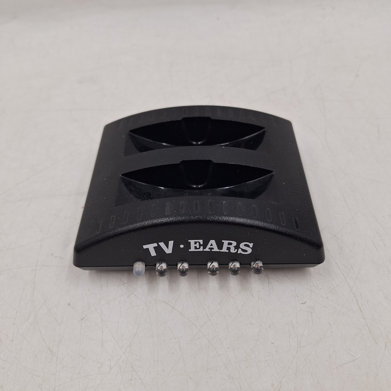 TV EARS 5.0 No. 21502F Complete With Charger and Cables