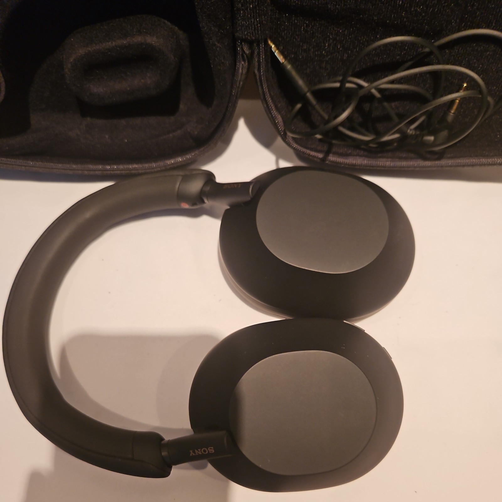 SONY WH1000XM5/B Noise Canceling Wireless Headphones – Black
