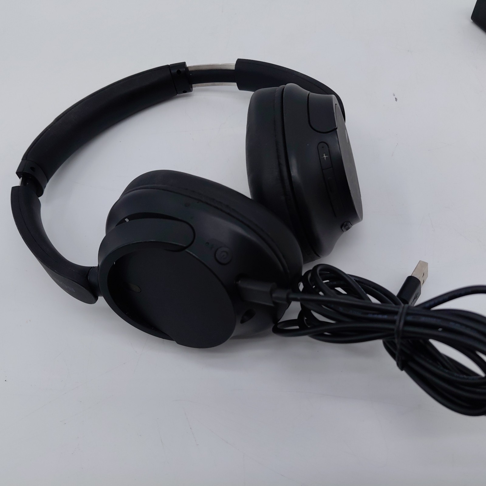 Sony WH-CH720N Noise Canceling Wireless Headphones w USB-C Cord and Charger