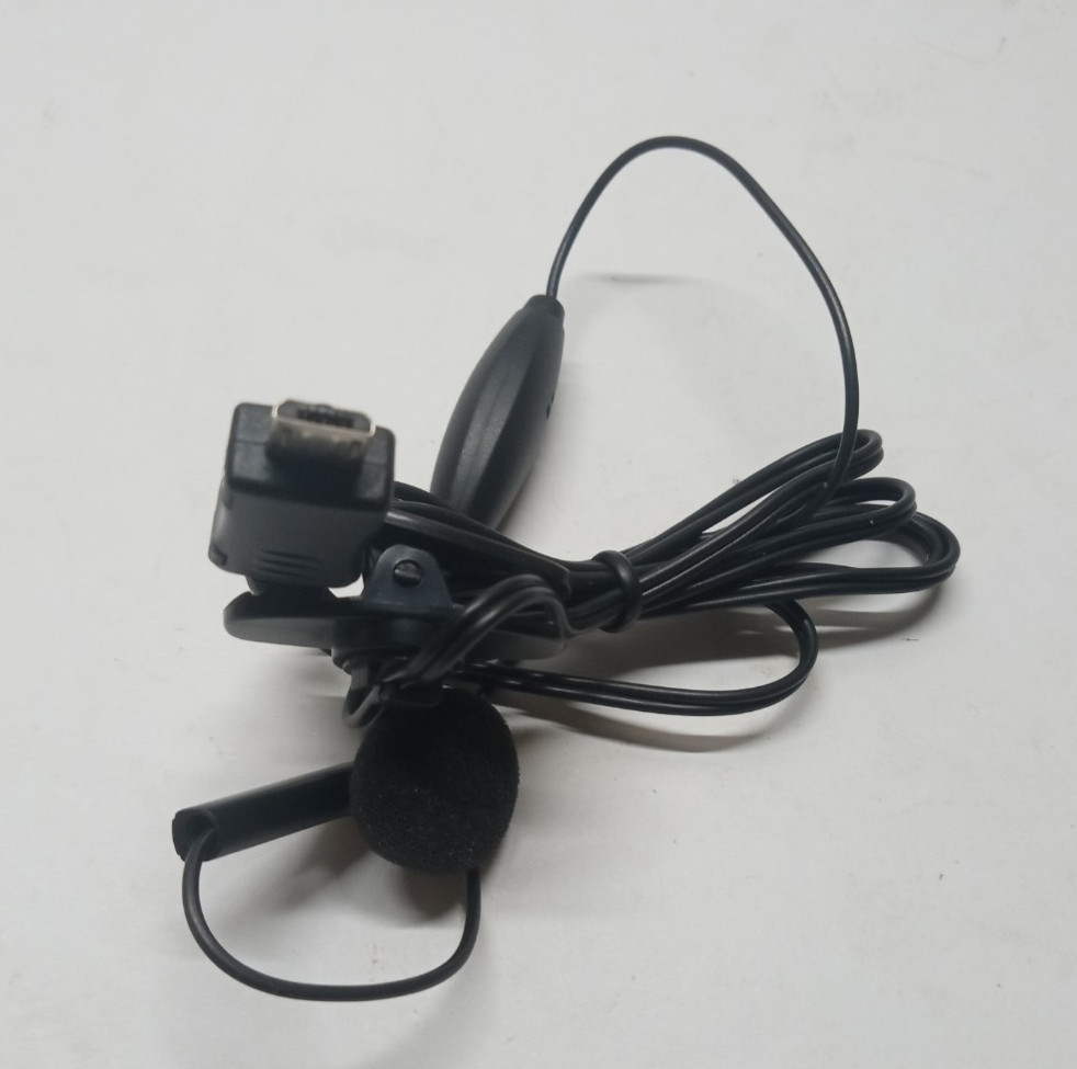 Black Earbuds Standard One Ear Piece Style Unbranded New