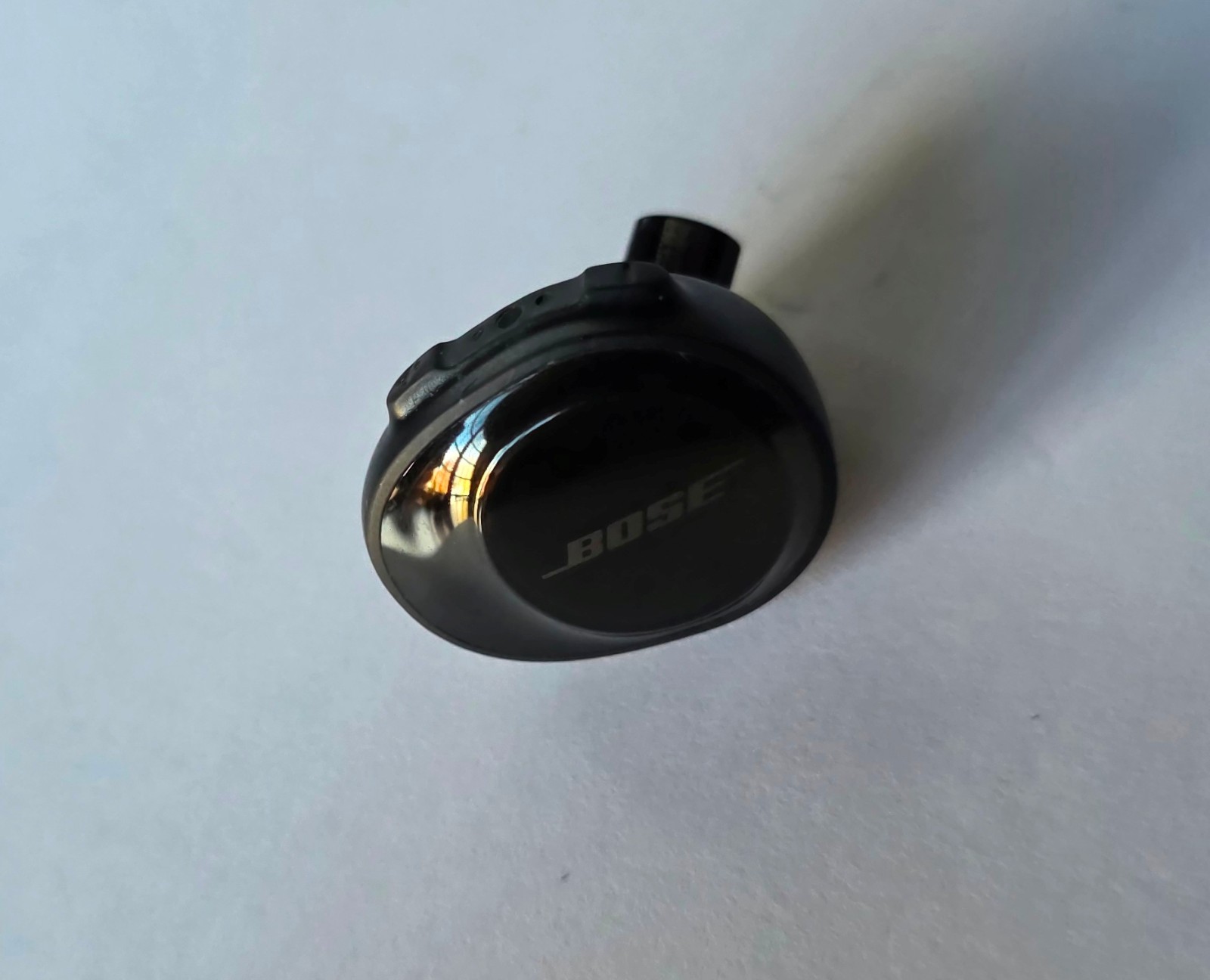 DEFECTIVE Black Bose Soundsport Free Truly Wireless RIGHT SIDE Earbud – NO POWER