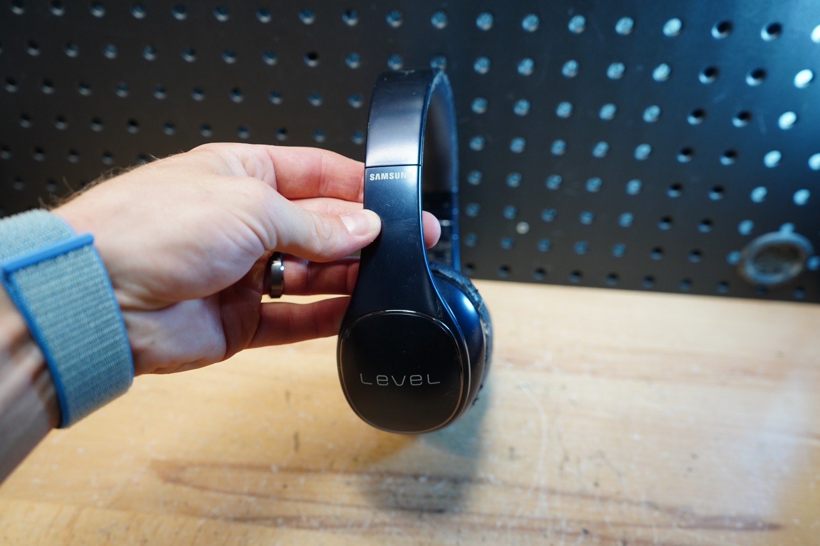 (E) Samsung Level On EO-PN900 Bluetooth Noise Cancelling Headphones Blue