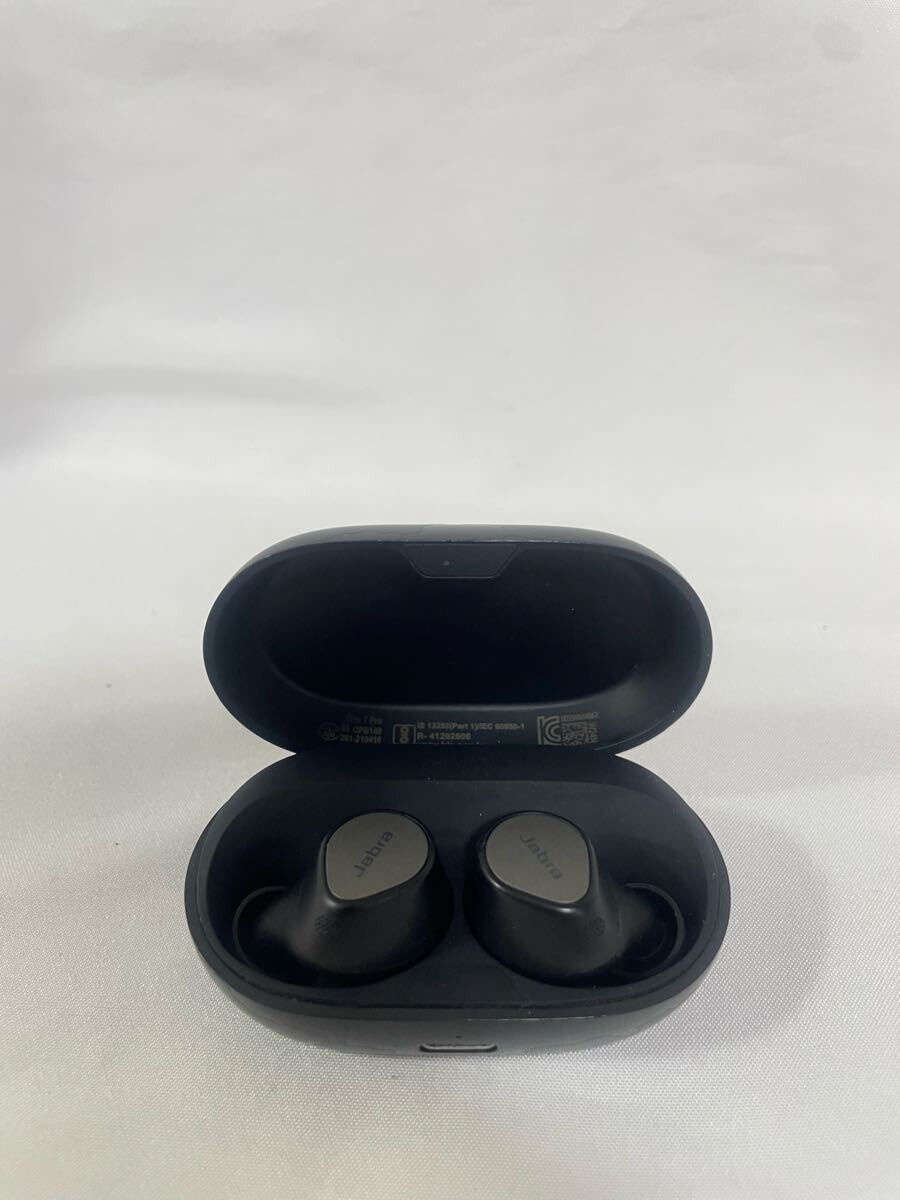 Jabra Elite 7 Pro Black True Wireless Noise Canceling In-Ear Headphones Used
