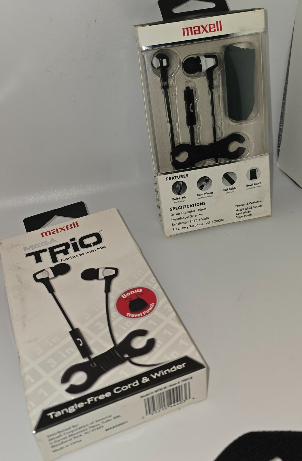 2 Pack Maxell Trio Wired Earbuds with Mic Flat Cable Cord Winder Travel Pouch