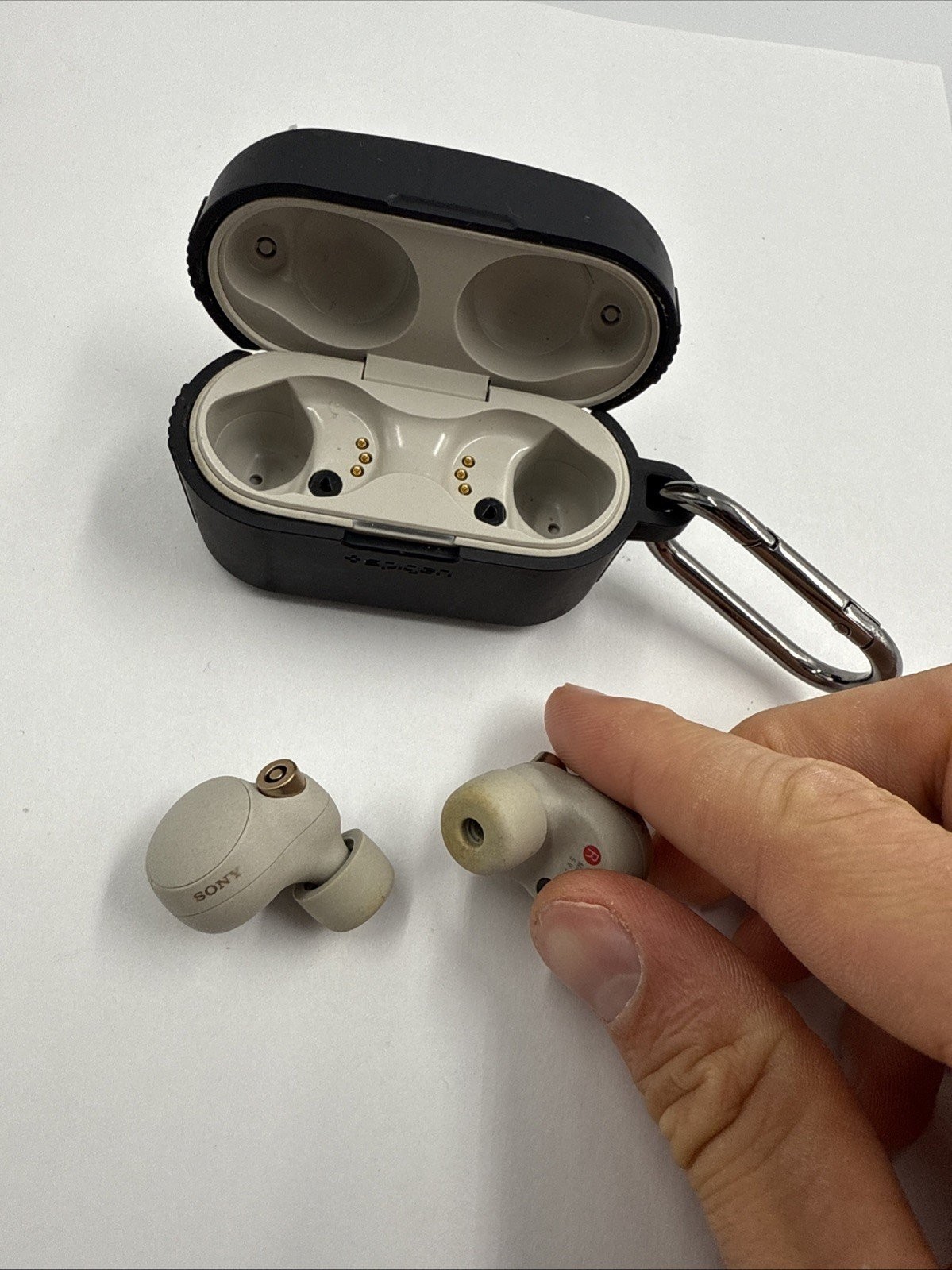 SONY WF-1000XM4 Wireless Earphone Noise cancelling – Silver (WF1000XM4)