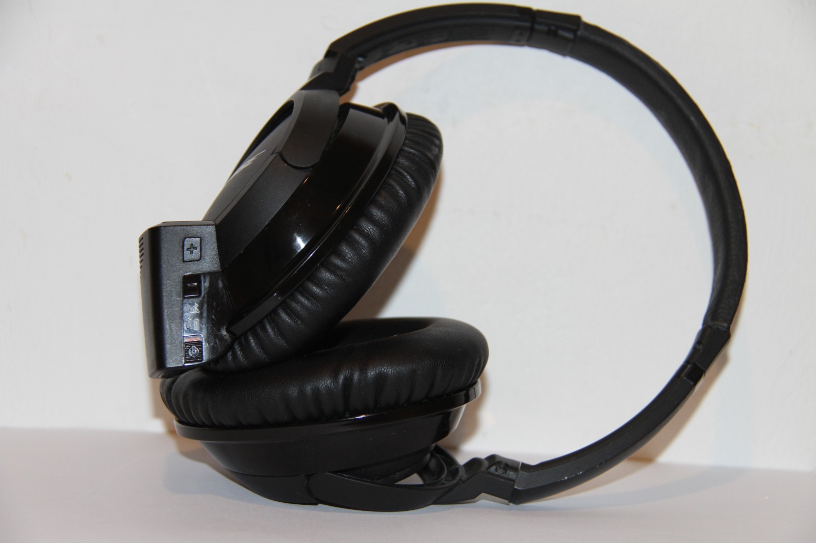 BOSE AE 2 Bluetooth Wireless Headphones
