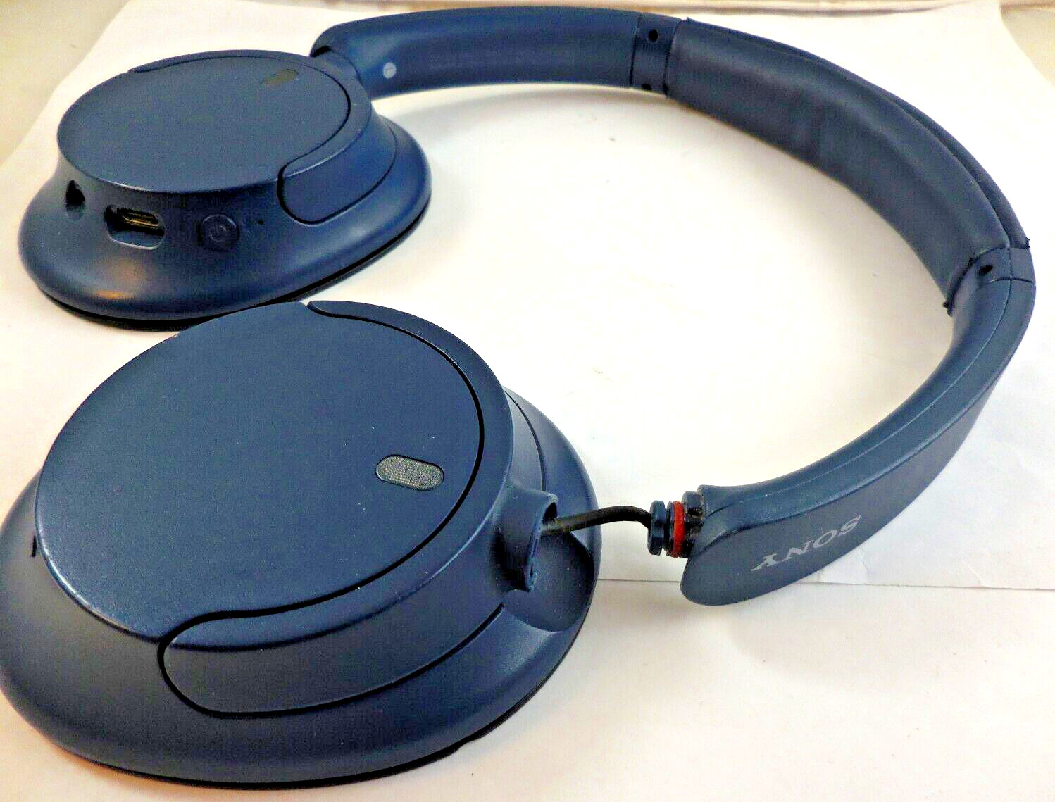 Sony WH-CH720N Wireless Noise Canceling Over Ear Headphones-Blue (For Parts)