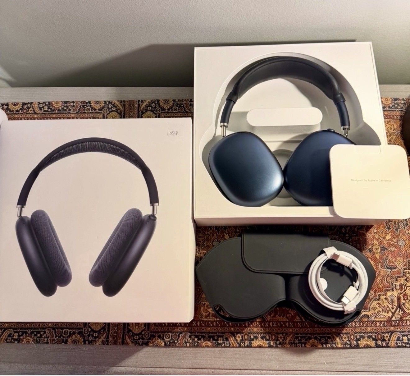 Apple AirPods Max Midnight Wireless Headphones (Latest USB-C Model)