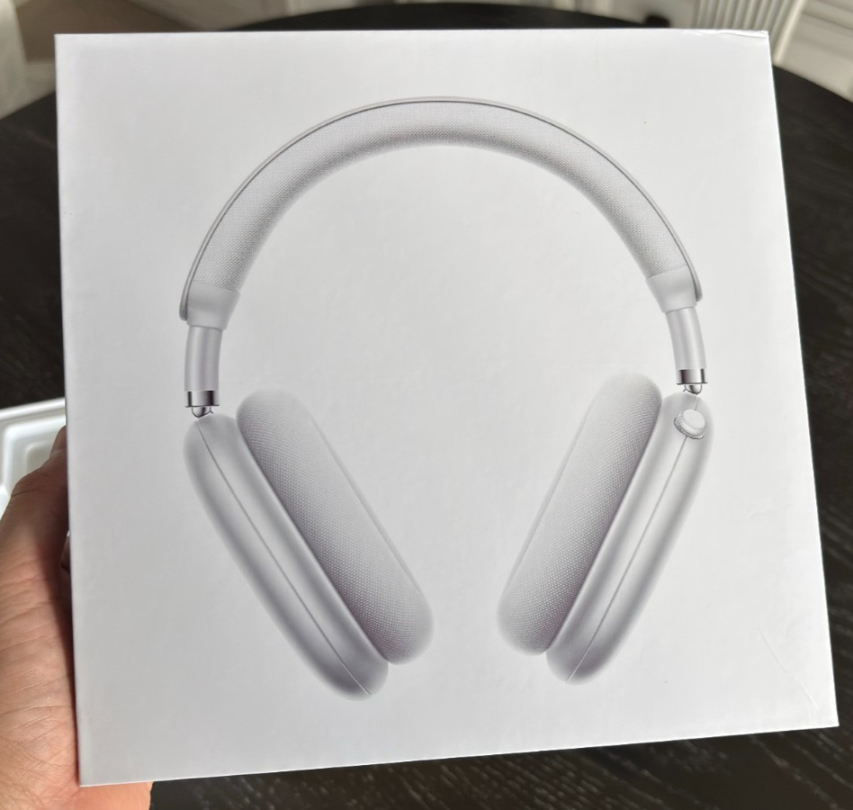 (Empty Box ONLY) Picun F8 Pro ANC Wireless Headphones – Grey – Includes Sleeve