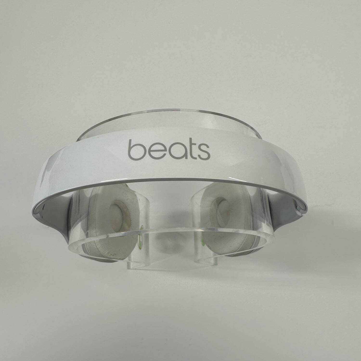 Beats Solo2 Wired Over-Ear Headphones White B0518