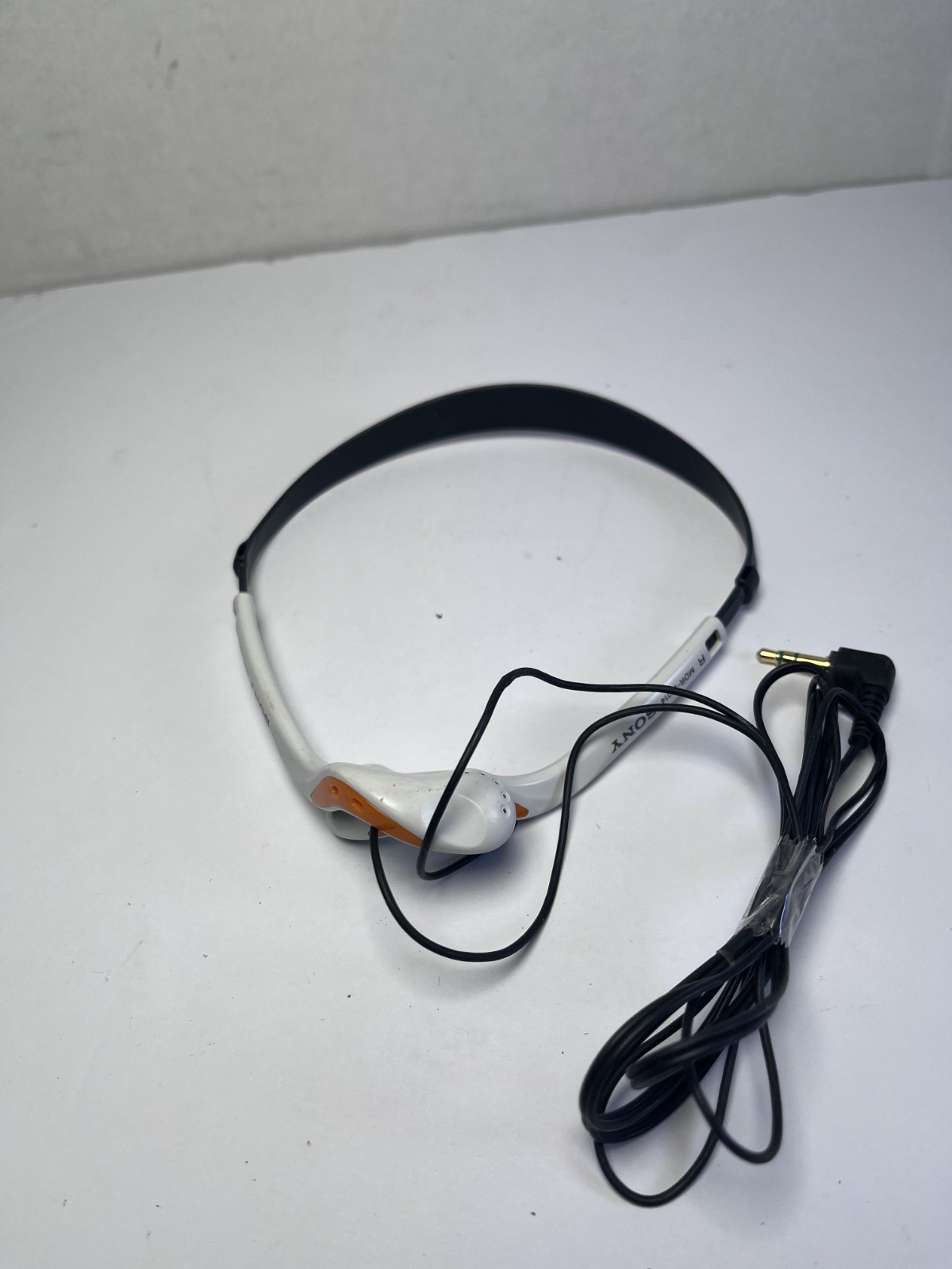 Sony MDR-W014 in-Ear Headphones White Orange Vintage Sports Walkman Vintage