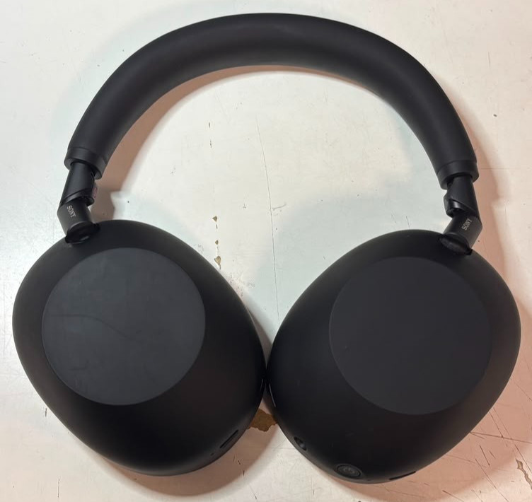 LEFT HINGE DAMAGED Sony WH-1000XM6 Wireless Noise Canceling Headphones – Black