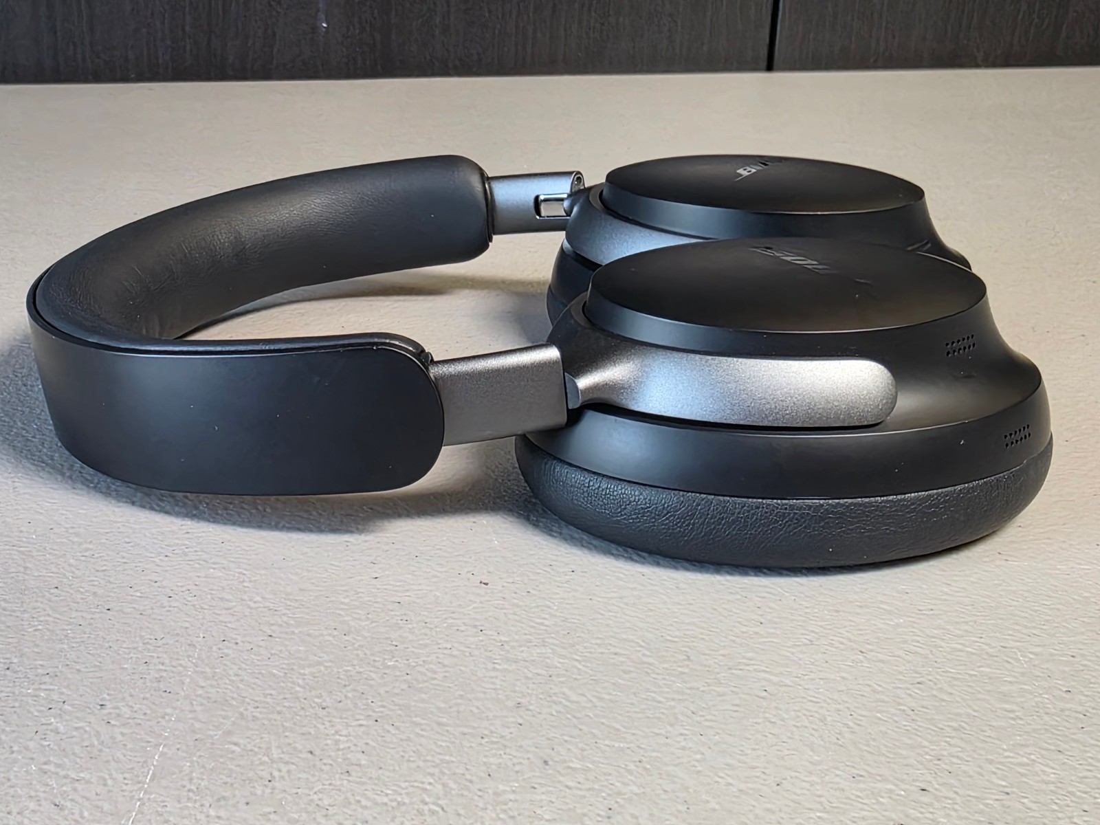 Bose QuietComfort QC Ultra Wireless Over-the-Ear Headphones -Black