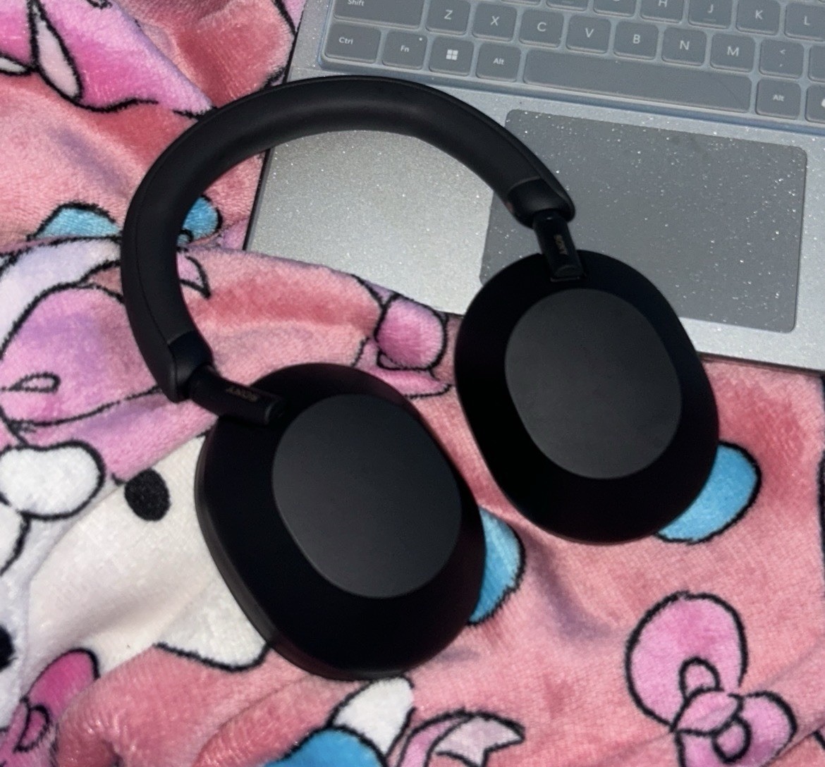 Sony WH-1000XM5/WH-1000XM5SA Wireless Bluetooth Noise Canceling Headphones Black