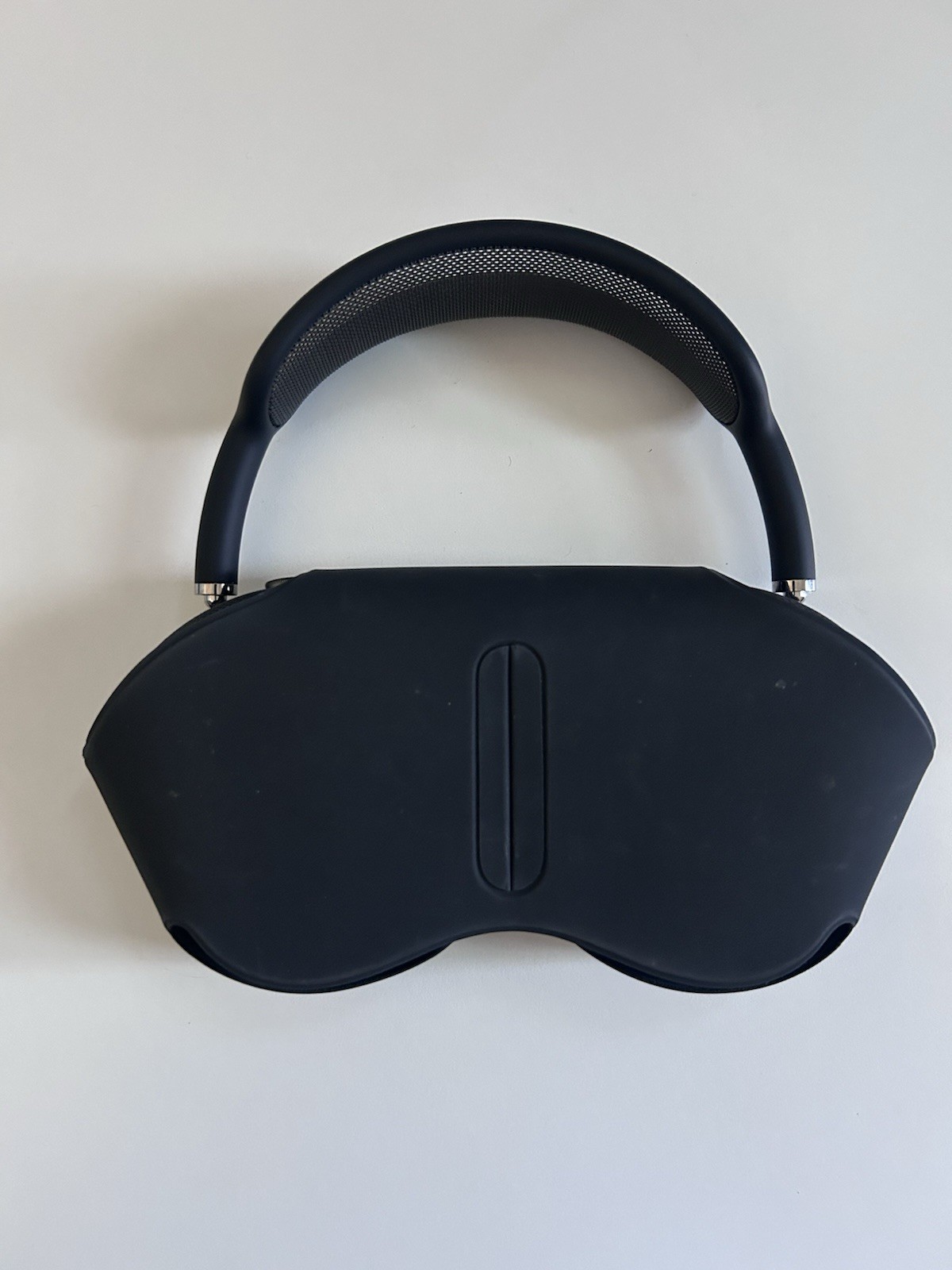 Apple AirPods Max Space Gray Over-Ear Wireless Headphones w/ Smart Case