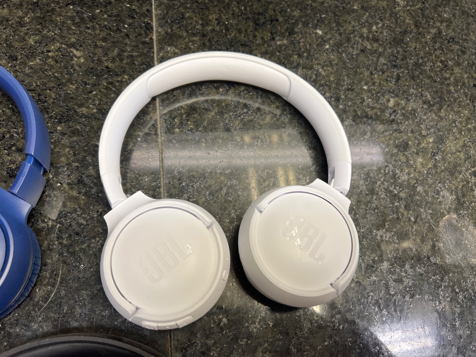 3 X JBL – Tune 510BT Wireless Bluetooth On Ear Headphones-BLUE/WHITE BLACK
