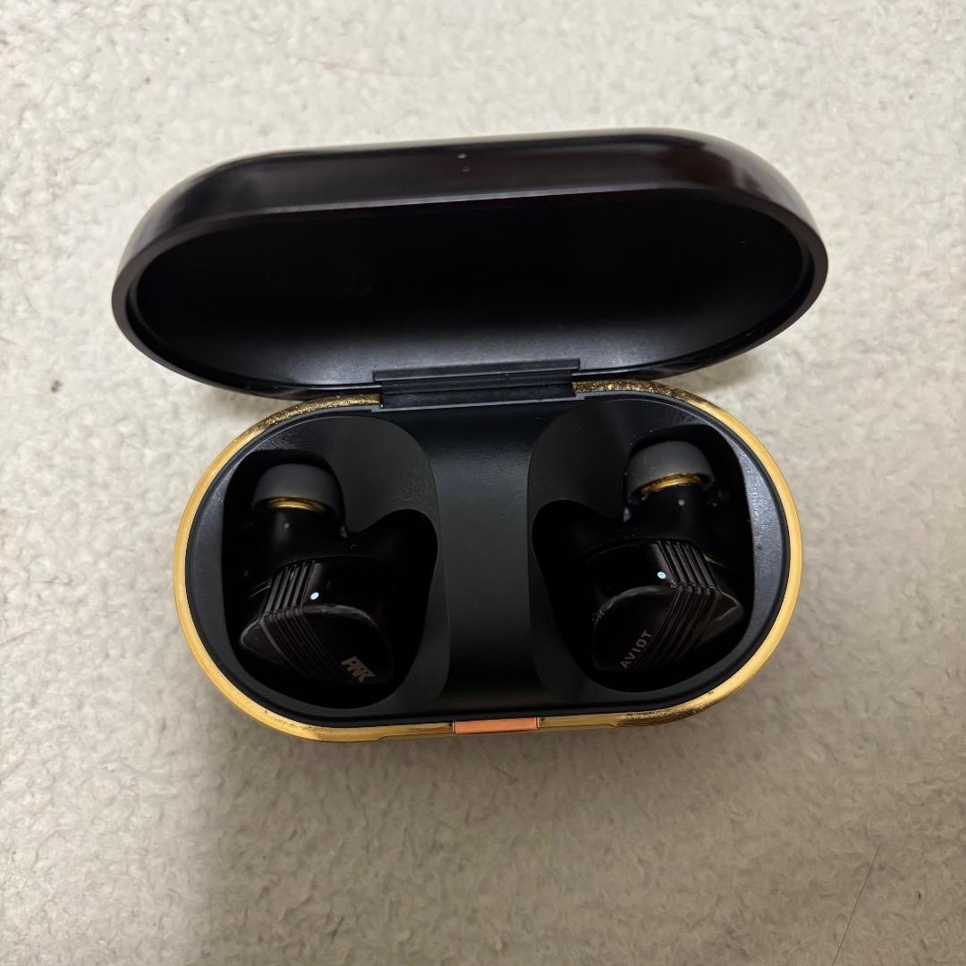 AVIOT TE-W1-PNK Hi-Res AUDIO Wireless Earphones JAPAN TUNED LDAC, SBC, AAC Used