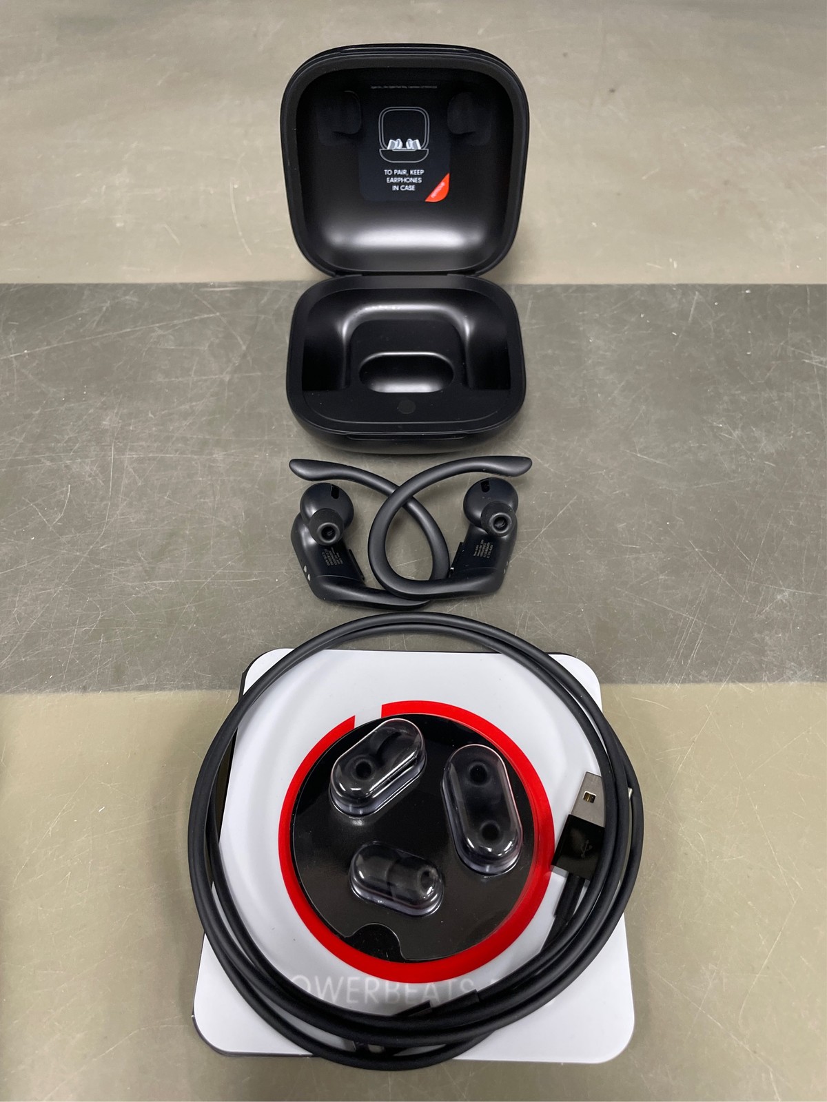 Beats Powerbeats Pro Wireless Earbuds – Apple H1 Headphone Chip, Class 1 Bluetoo
