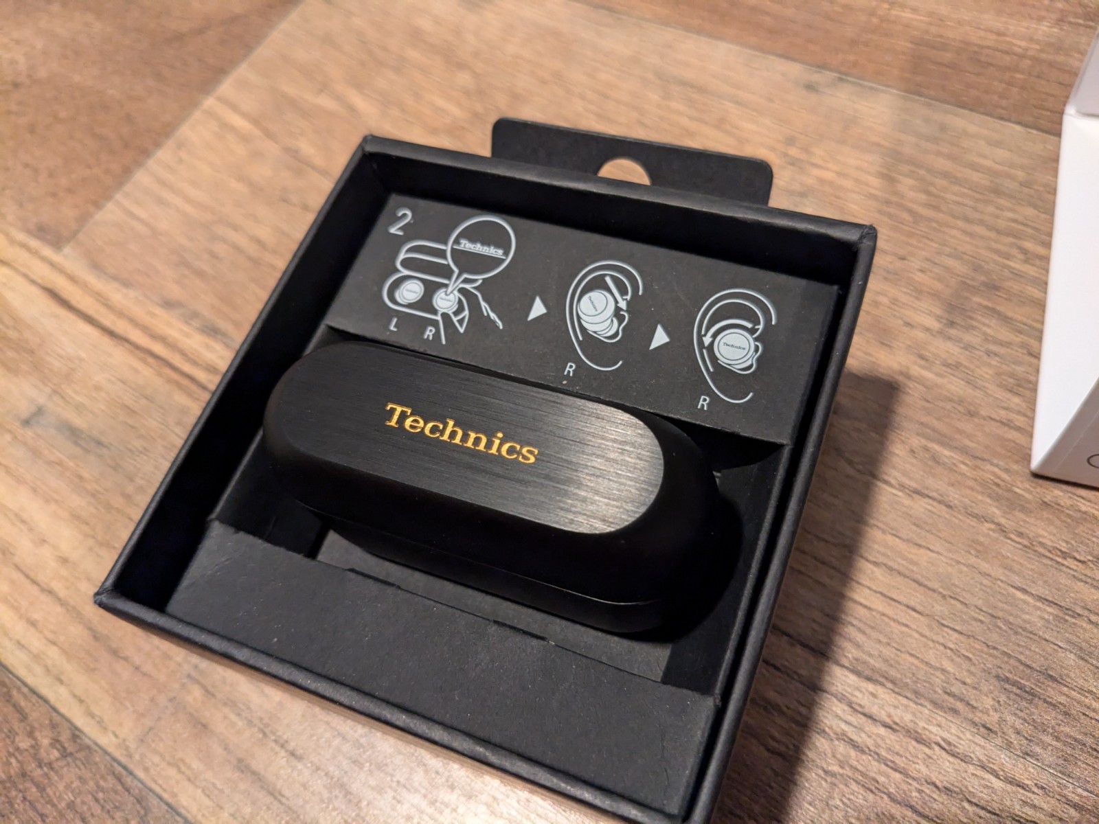 Technics EAH-AZ100 True Wireless Bluetooth Earbuds/ANC/3-Multipoint/10-hr🔋Black