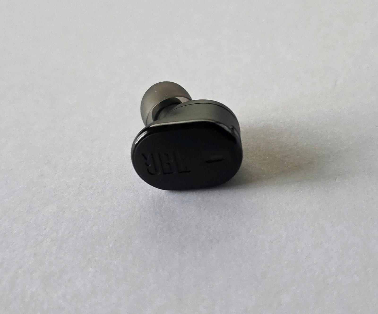 Unused OEM Black JBL Tune Buds 2 True Wireless LEFT SIDE ONLY Earbud in Bulk Pkg