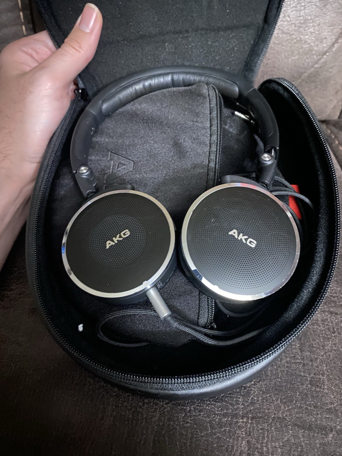 AKG K490NC High-Res Noise Cancelling Headphones With All Cables – Includes Bags