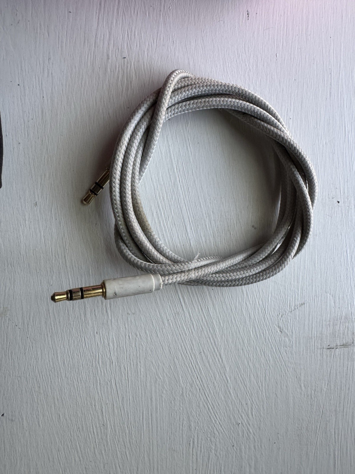 LilGadgets Connect+ Style On-Ear Kids Headphones.