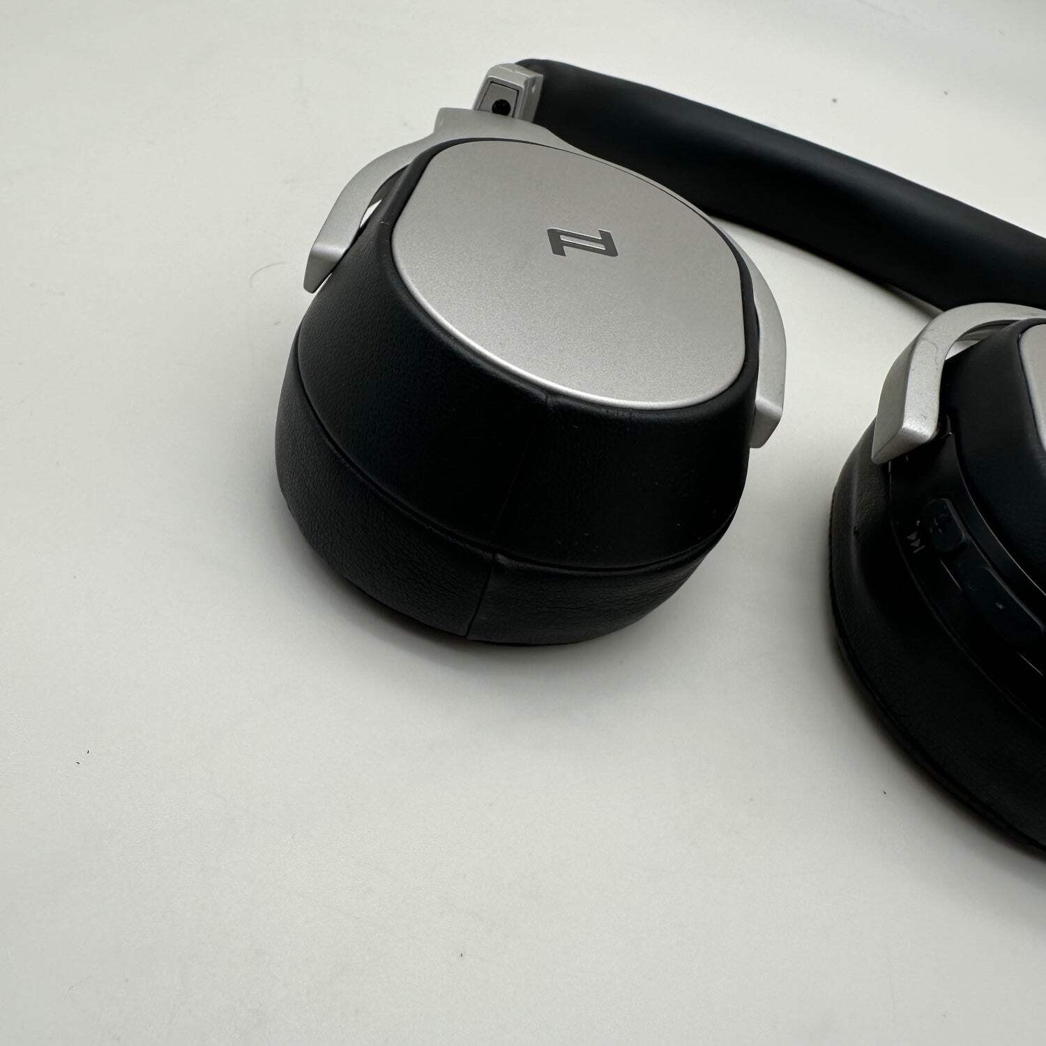 KEF Porsche Design Wireless Over-Ear Bluetooth Headphones Black