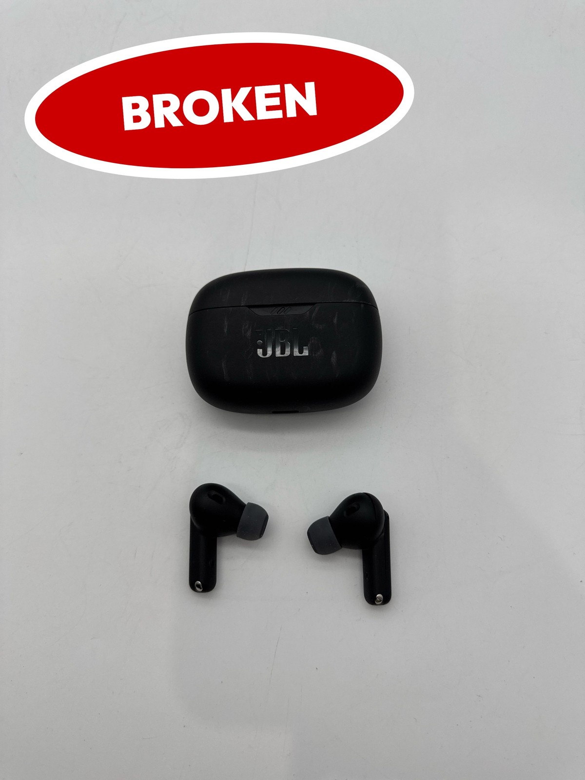 (BROKEN) JBL Vibe Beam TWS Earbuds JBLVBEAMBLKAM BT 5.2 Deep Bass 32H Black