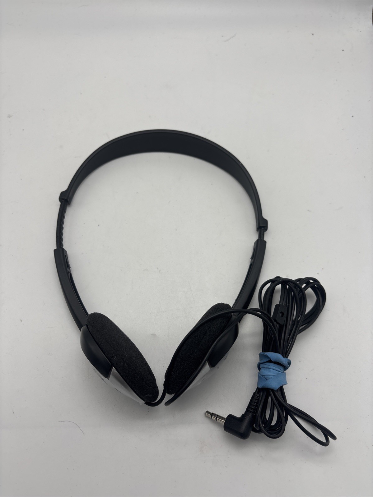 Panasonic RP-HT21 Lightweight Headphones with XBS, 16Hz-22Khz Frequency Vintage