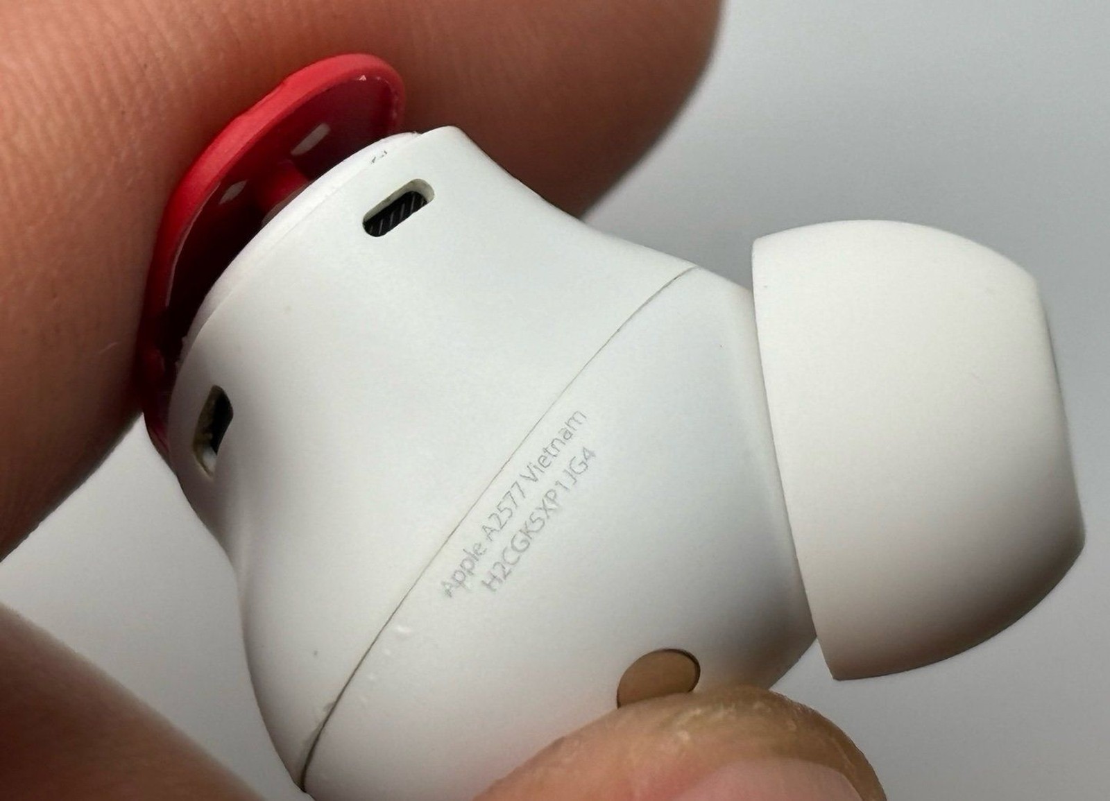Beats Fit Pro Earbuds A2577 White Bluetooth In Ear Earbuds FOR PARTS