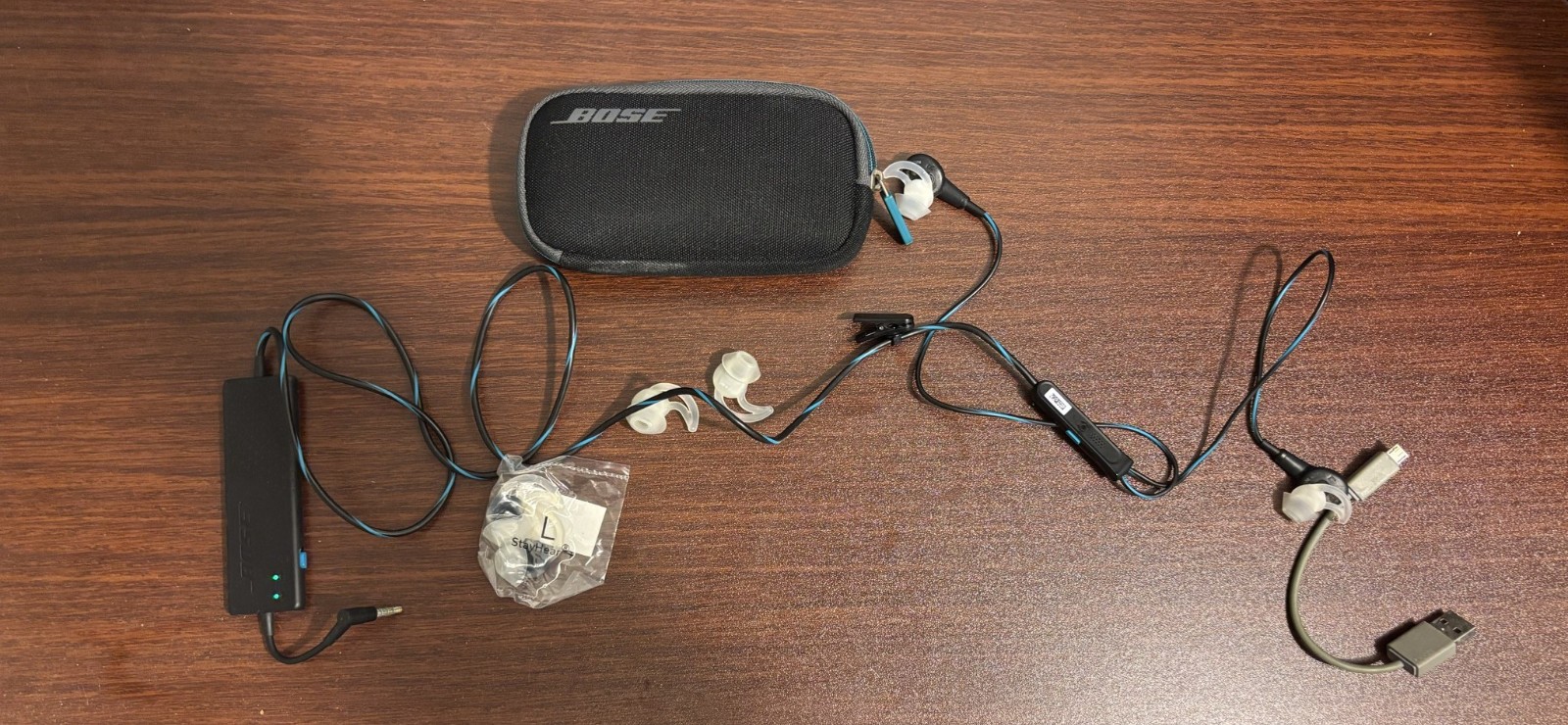 Bose QuietComfort 20 Headphones Noise Cancelling QC20 Earbuds Black