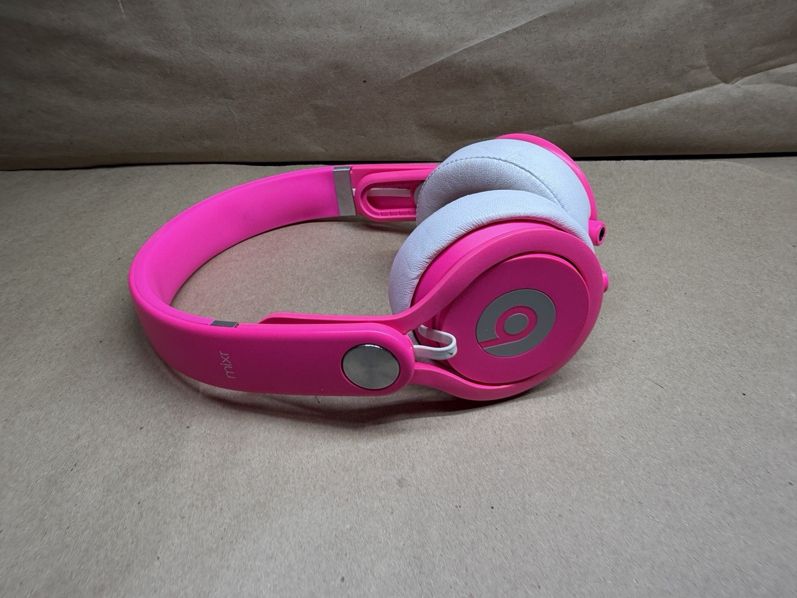 Beats by Dr. Dre Beats MIXR Over the Head DJ Wired Headphones Pink White