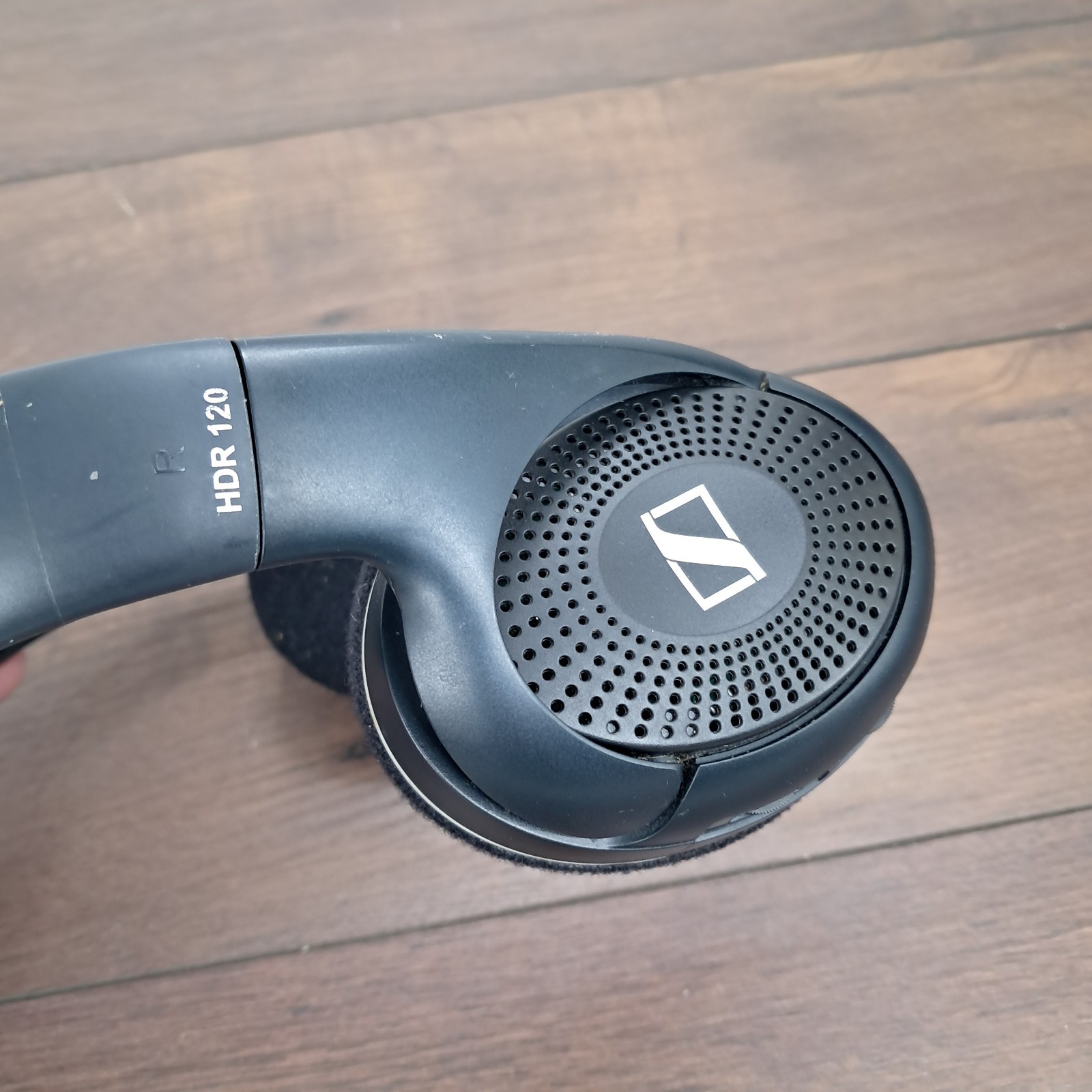 Sennheiser TR120 Wireless Headphones and Base (Untested)