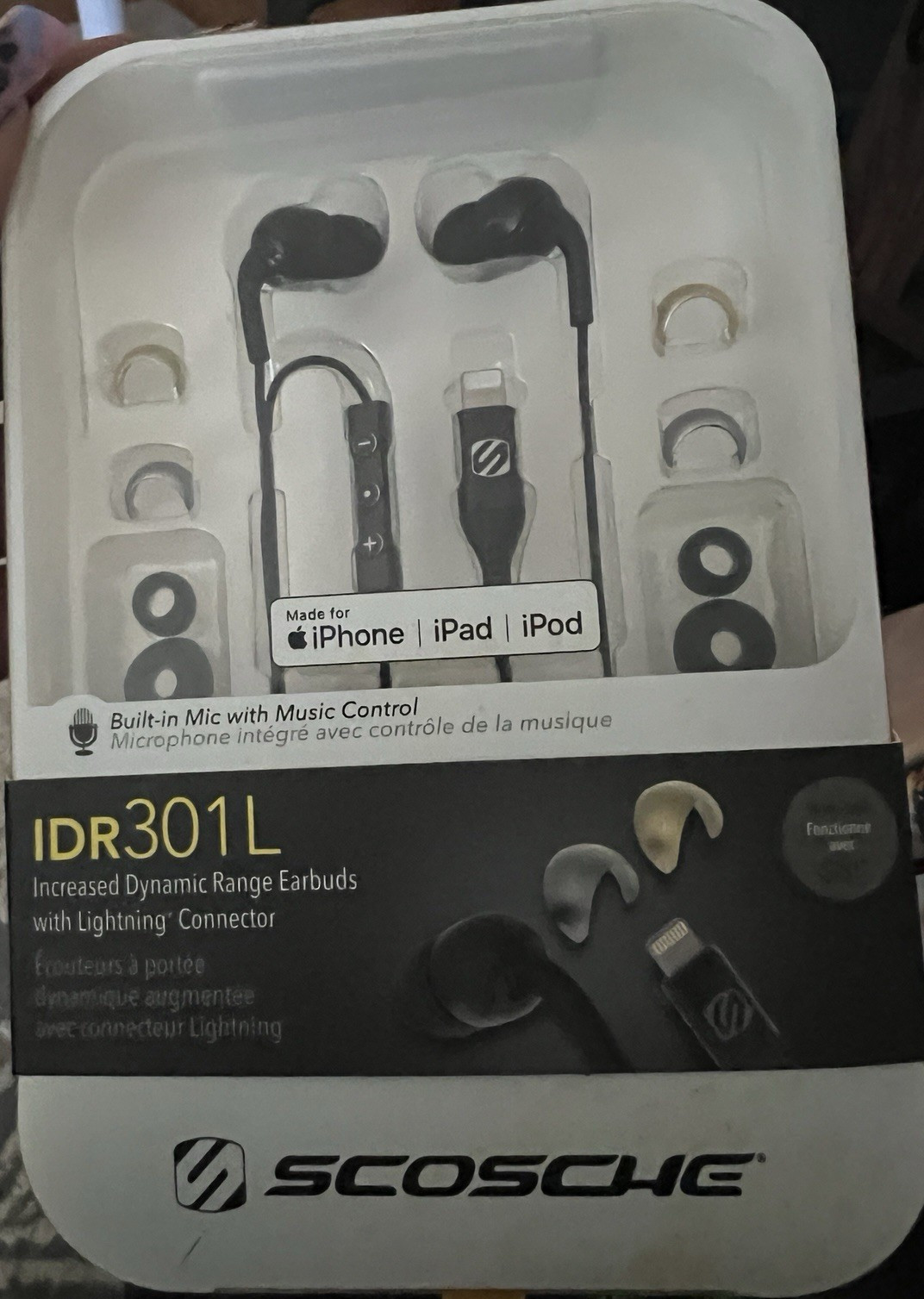 Scosche IDR301L In-Ear Earbuds Black Lightning Built-In Mic In-Line Control