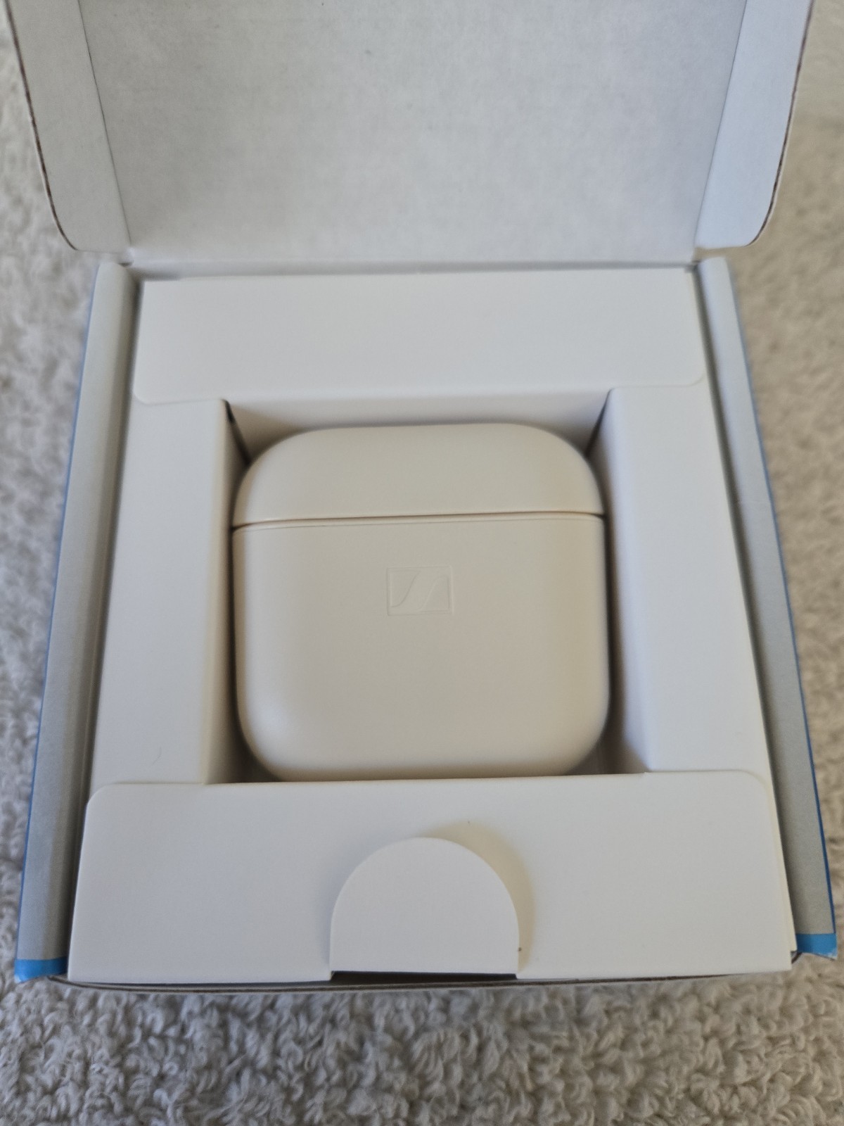 Sennheiser ACCENTUM Open Wireless Earbuds – Cream Open Box