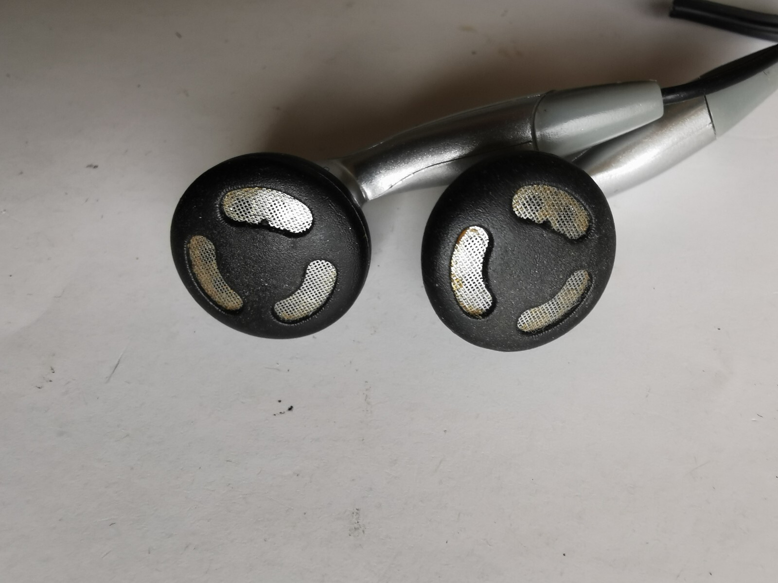 HP stereo earbuds 3.5ft 3.5mm HP ASSY 355183-001 PAWM3-Y01