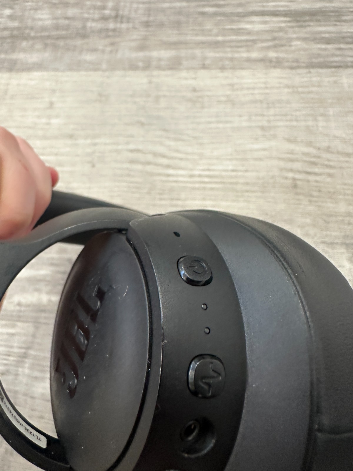 JBL 760NC Over the Ear Headphones – Black