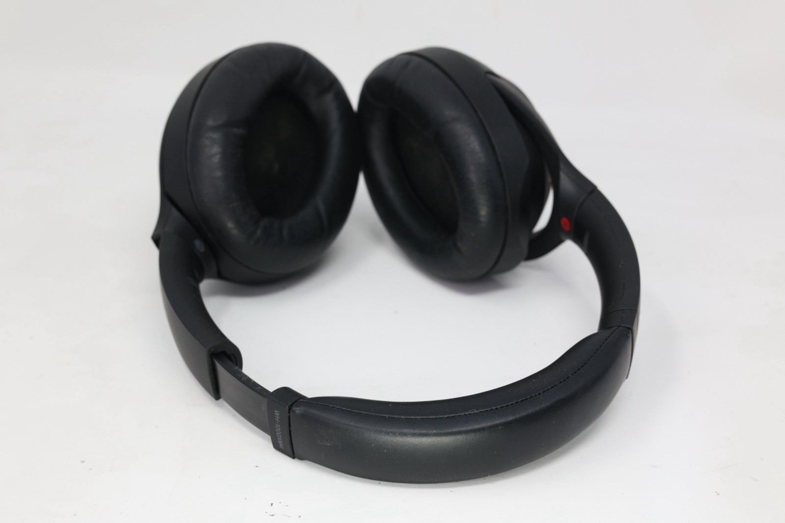 Sony WH-1000XM4 Wireless Premium Noise Canceling Headphones Black *SEE NOTES***
